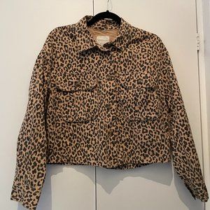 Cropped Leopard Print Shirt